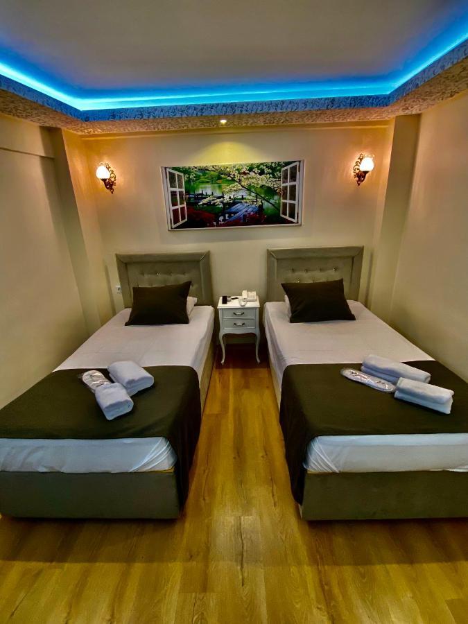 Ueskuedar Hotel 2*